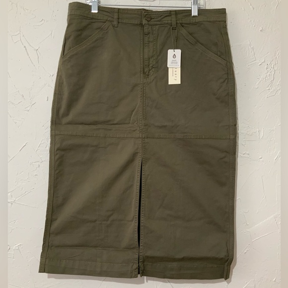 Sanctuary Triple Threat Olive Green Cargo Skirt Sz 33/ 16 - Picture 2 of 8